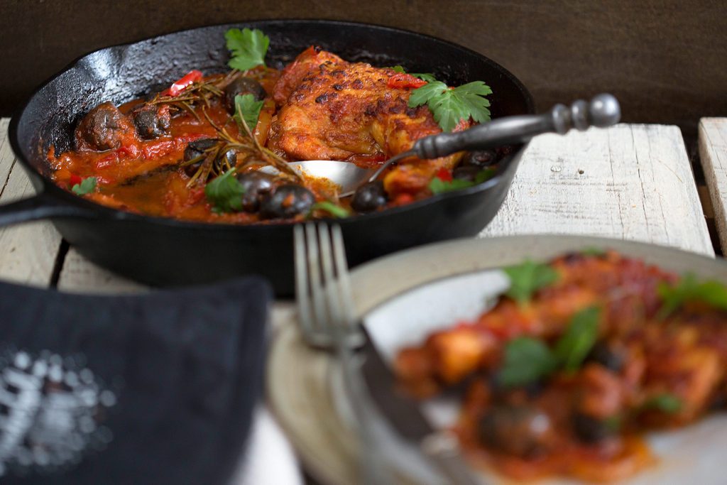 pui cacciatore cu masline pui cacciatore cu masline