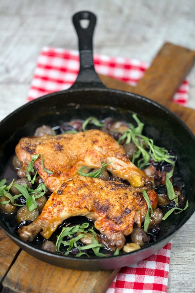 pui cu vermut si struguri