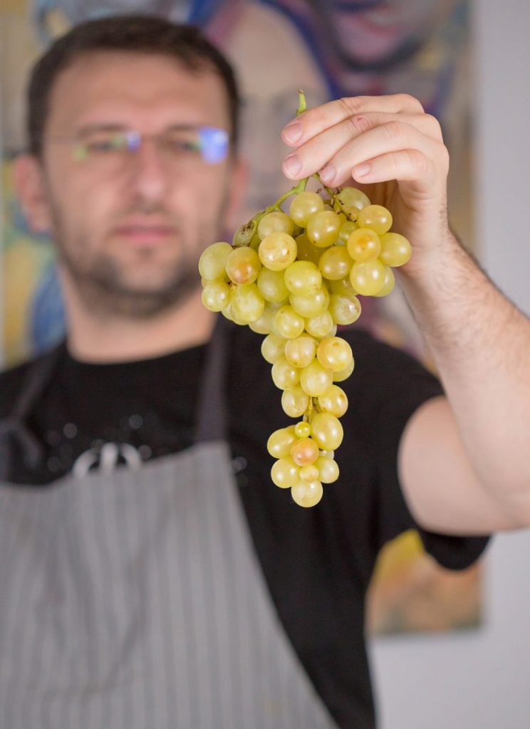 pui cu vermut si struguri