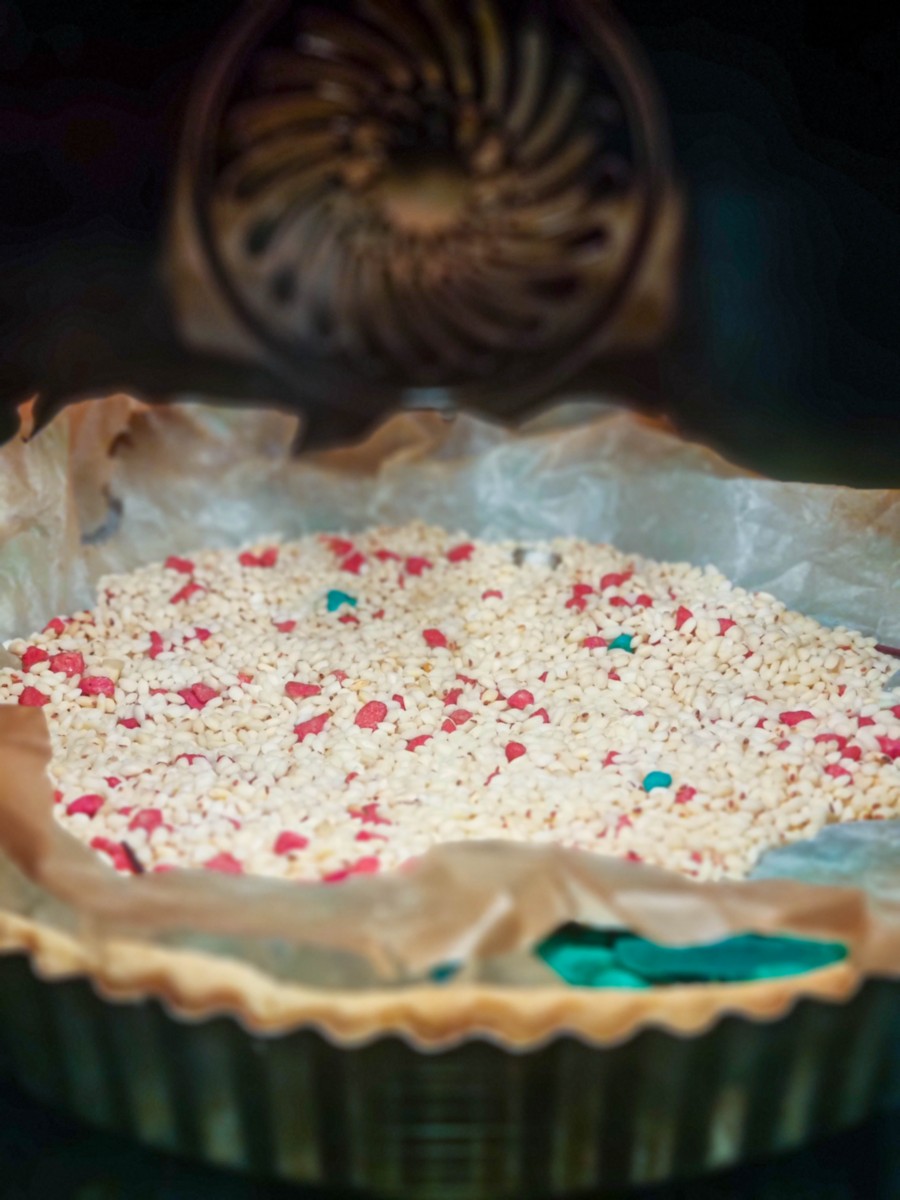 Tarta-cu-sfecla-roșie-fenicul-si-branza-de-capra