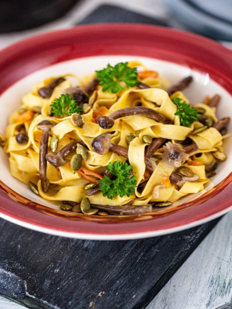tagliatelle-cu-ghebe-dovleac-copt-si-rozmarin