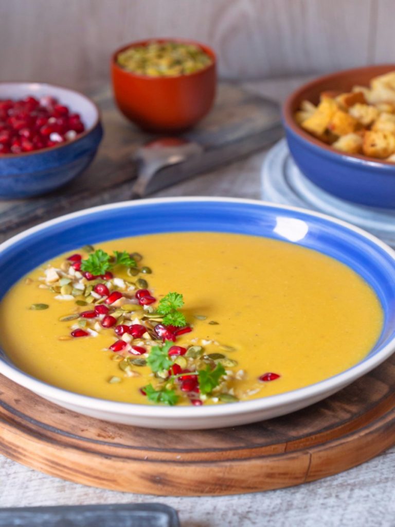 supa-crema-de-dovleac-cu-ghimbir-si-scortisoara