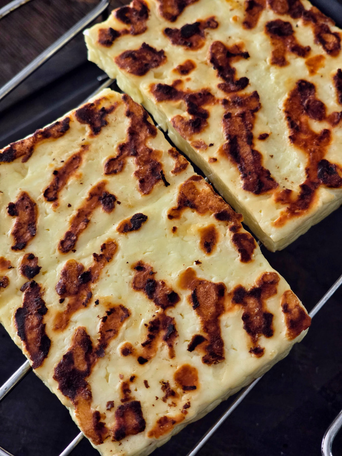 salata-cu-halloumi-la-gratar salata-cu-halloumi-la-gratar